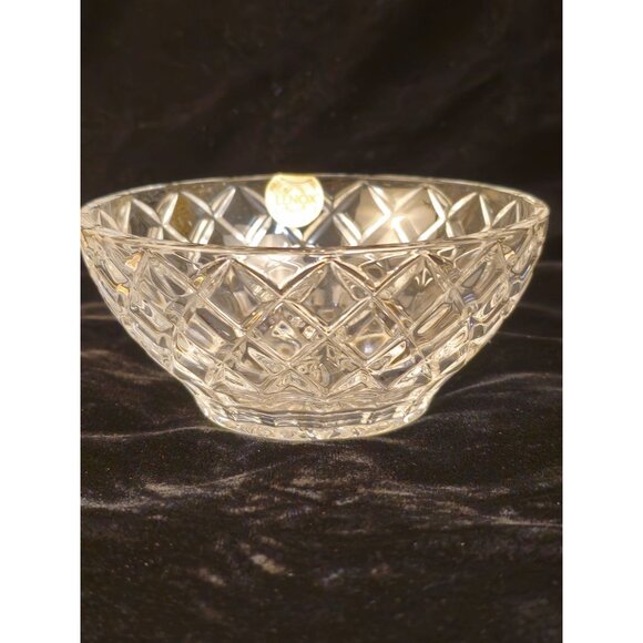 Lenox Collections Crystal Diamond 5 inch Bowl - Picture 3 of 8